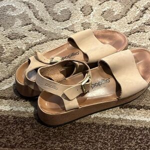 Women’s Sandals